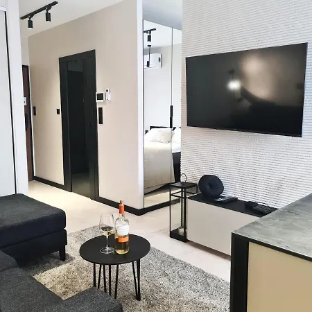 Urban Premium Opolska 10 Nr 89 2 Garages * Kattowitz