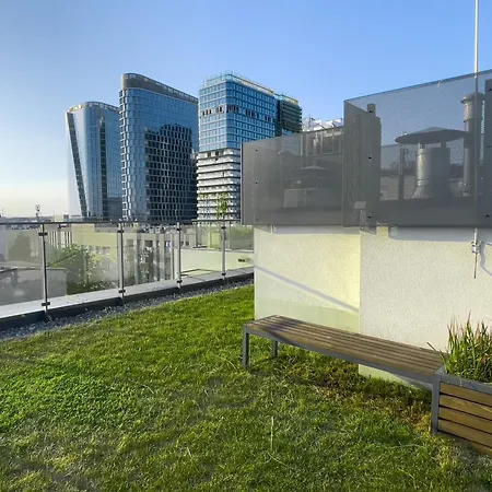 Urban Apartments Opolska 10 No 89 - Rooftop Garden - Free Garage Apartment Katowice